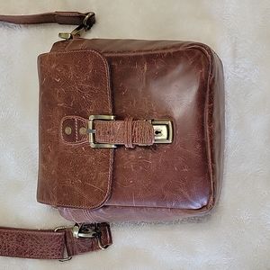 Leather camera bag similar to Ona Bond Street